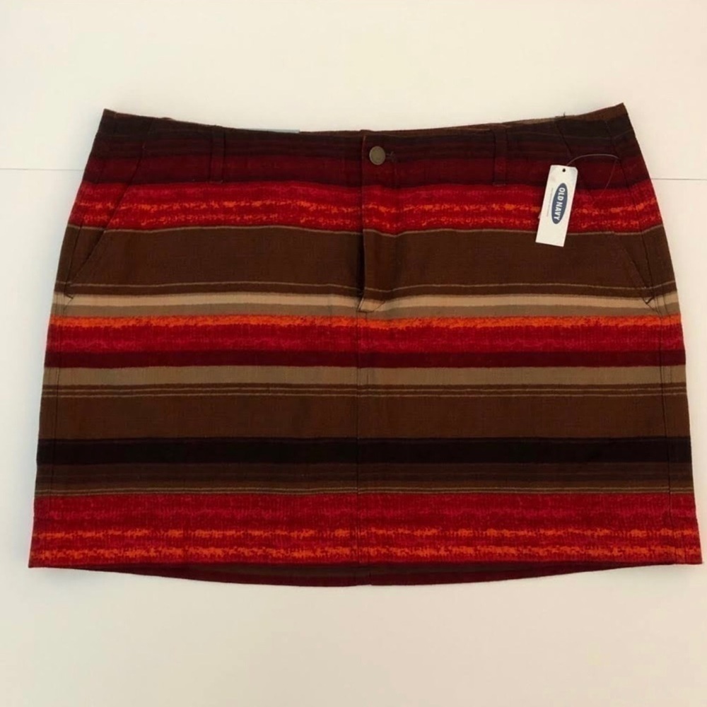 NWT. Old Navy Jupe Skirt, Red, brown, black, orange, 12, dark academia mini
